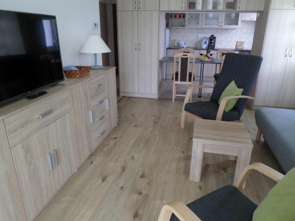 Lakoparki Apartman Veszprém Екстериор снимка