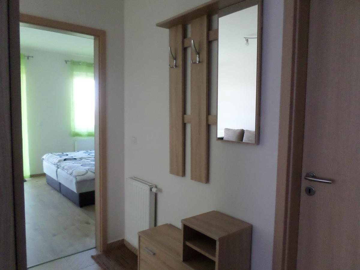Lakoparki Apartman Veszprém Екстериор снимка