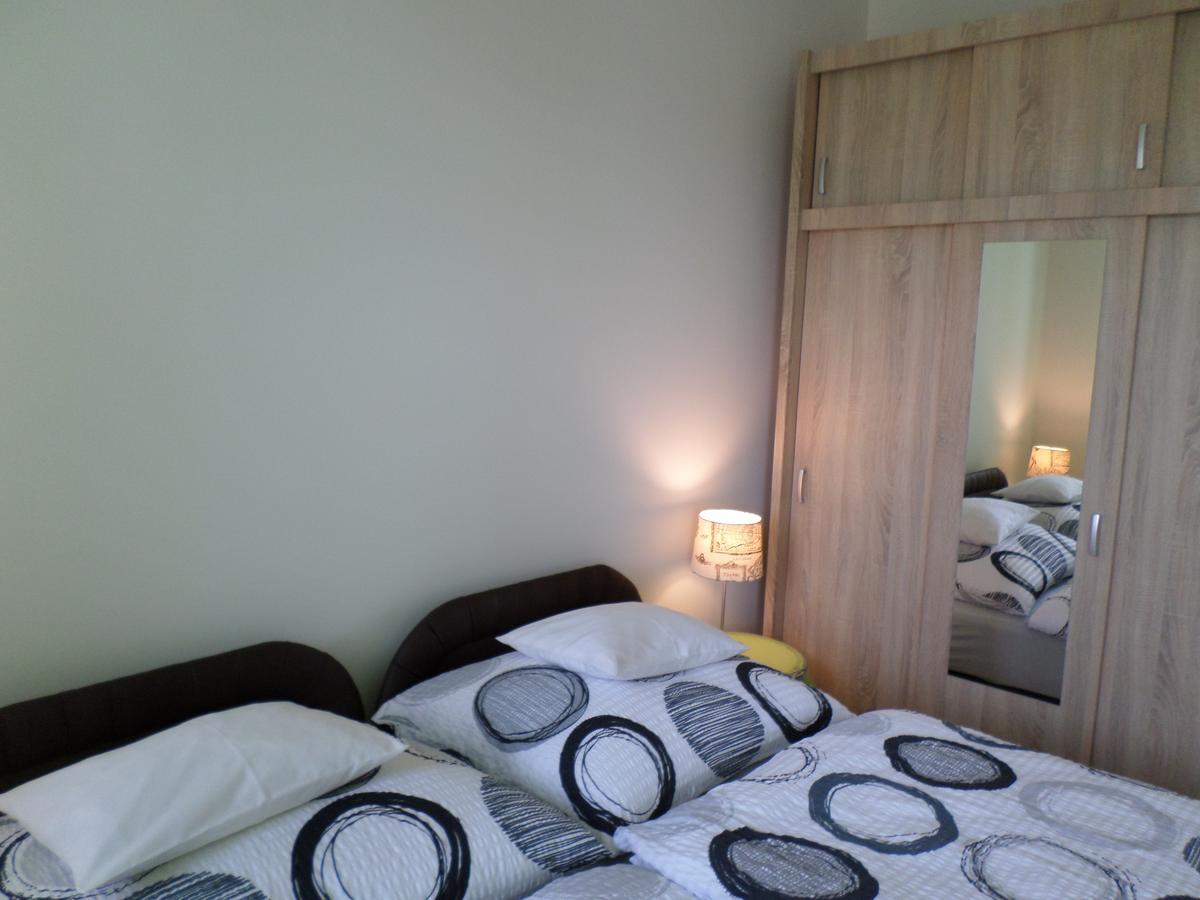 Lakoparki Apartman Veszprém Екстериор снимка